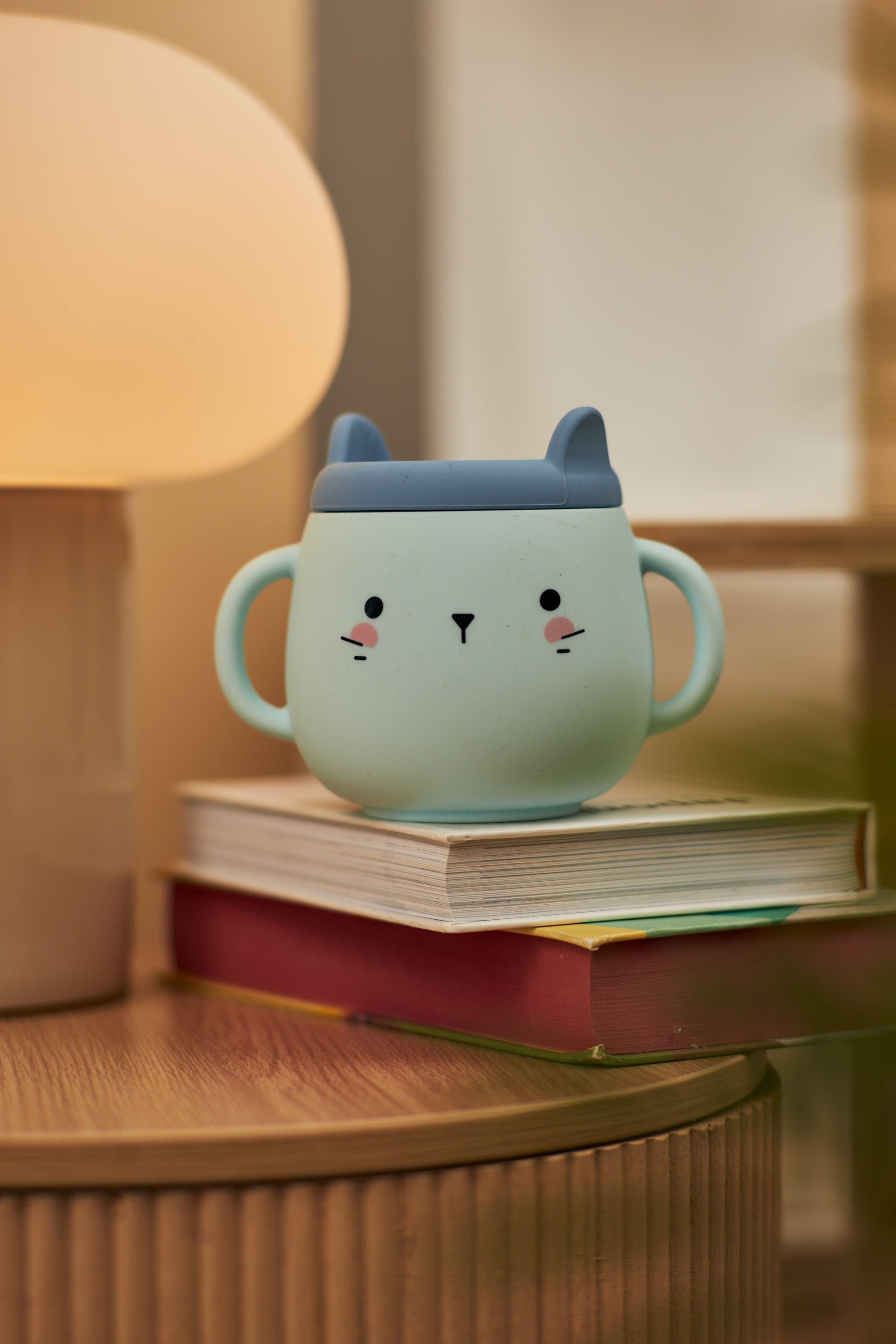 Spud Jax Petshop Whisker Wonderland Innovative Hydroponic Cat Grass Growing Mug - Blue | Soil-Free, Digestion & Hairball Aid, Eco-Friendly Silicone, Reusable Whisker Wonderland Innovative Hydroponic Cat Grass Growing Mug - Blue | Soil-Free, Digestion & Hairball Aid, Eco-Friendly Silicone, Reusable Pet Care > Cat Supplies > Cat Bowls, Feeders & Waterers