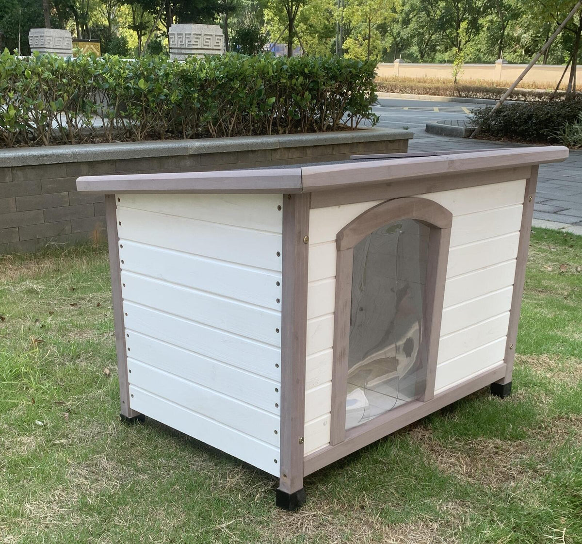 Spud Jax Petshop YES4PETS M Timber Pet Dog Kennel House Puppy Wooden Timber Cabin With Stripe White Pet Care