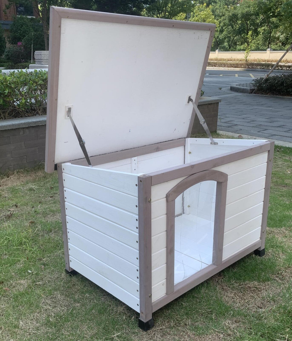 Spud Jax Petshop YES4PETS M Timber Pet Dog Kennel House Puppy Wooden Timber Cabin With Stripe White Pet Care